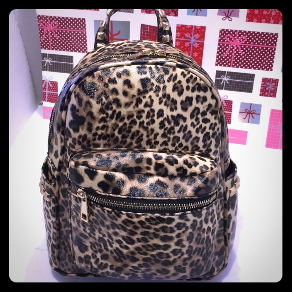Like New Leopard 🐆 print Backpack